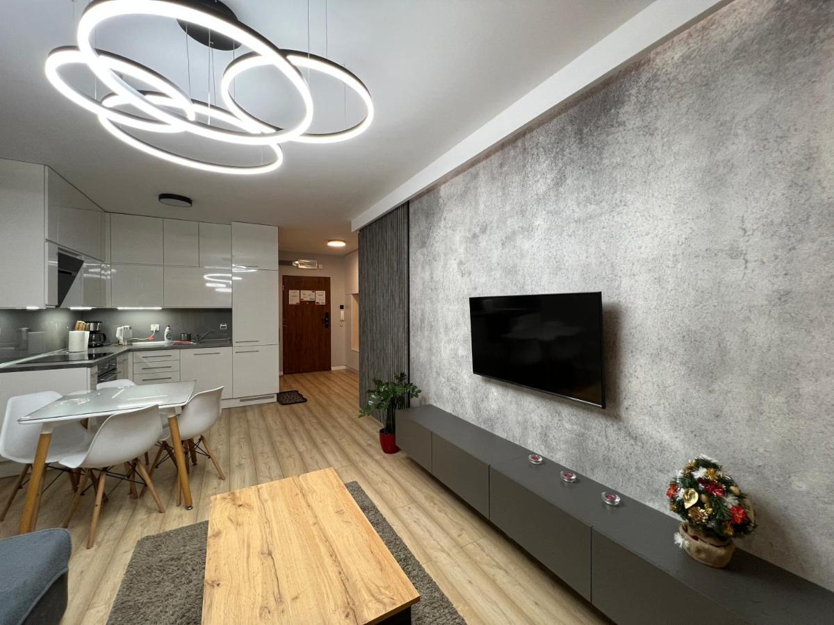 Solna Apartament Premium 科沃布热格 外观 照片