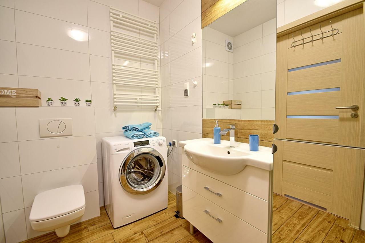Solna Apartament Premium 科沃布热格 外观 照片